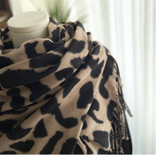 Load image into Gallery viewer, Leopard Print Scarf