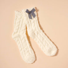 Load image into Gallery viewer, Fuzzy Floral & Bows Crew Socks