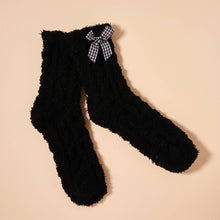 Load image into Gallery viewer, Fuzzy Floral & Bows Crew Socks