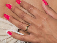 Load image into Gallery viewer, Gold Corinne Ring