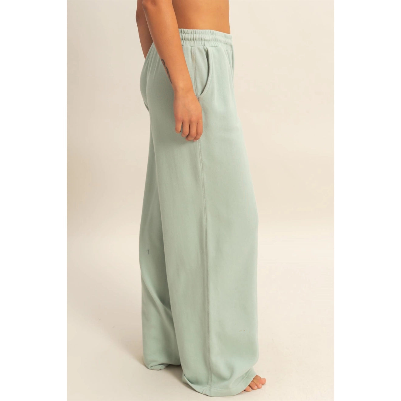 Evergreen Chill Sweatpants