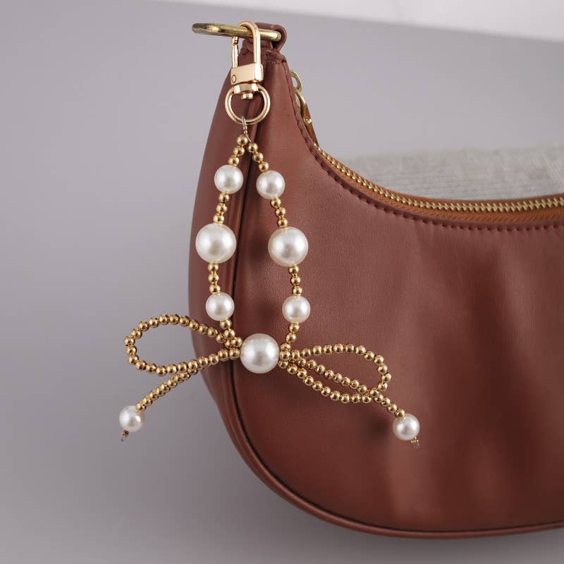 Pearl Darling Bow Charm