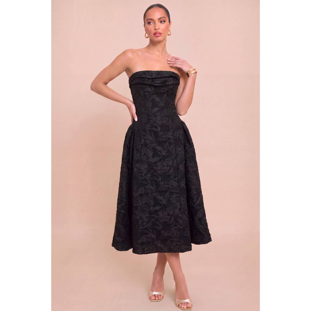 Textured Élan Midi Dress