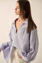 Load image into Gallery viewer, Solid Crinkle Cotton Button Front Shirt
