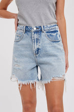 Load image into Gallery viewer, RELAXED MID-LENGTH DENIM SHORTS
