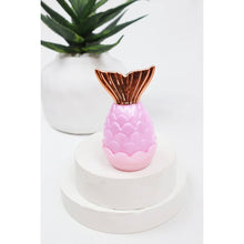 Load image into Gallery viewer, Sea Sparkle Lip Balm
