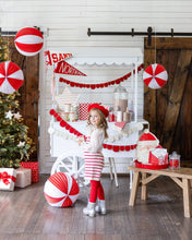 Load image into Gallery viewer, Red and Cream Scalloped Felt Banner Set
