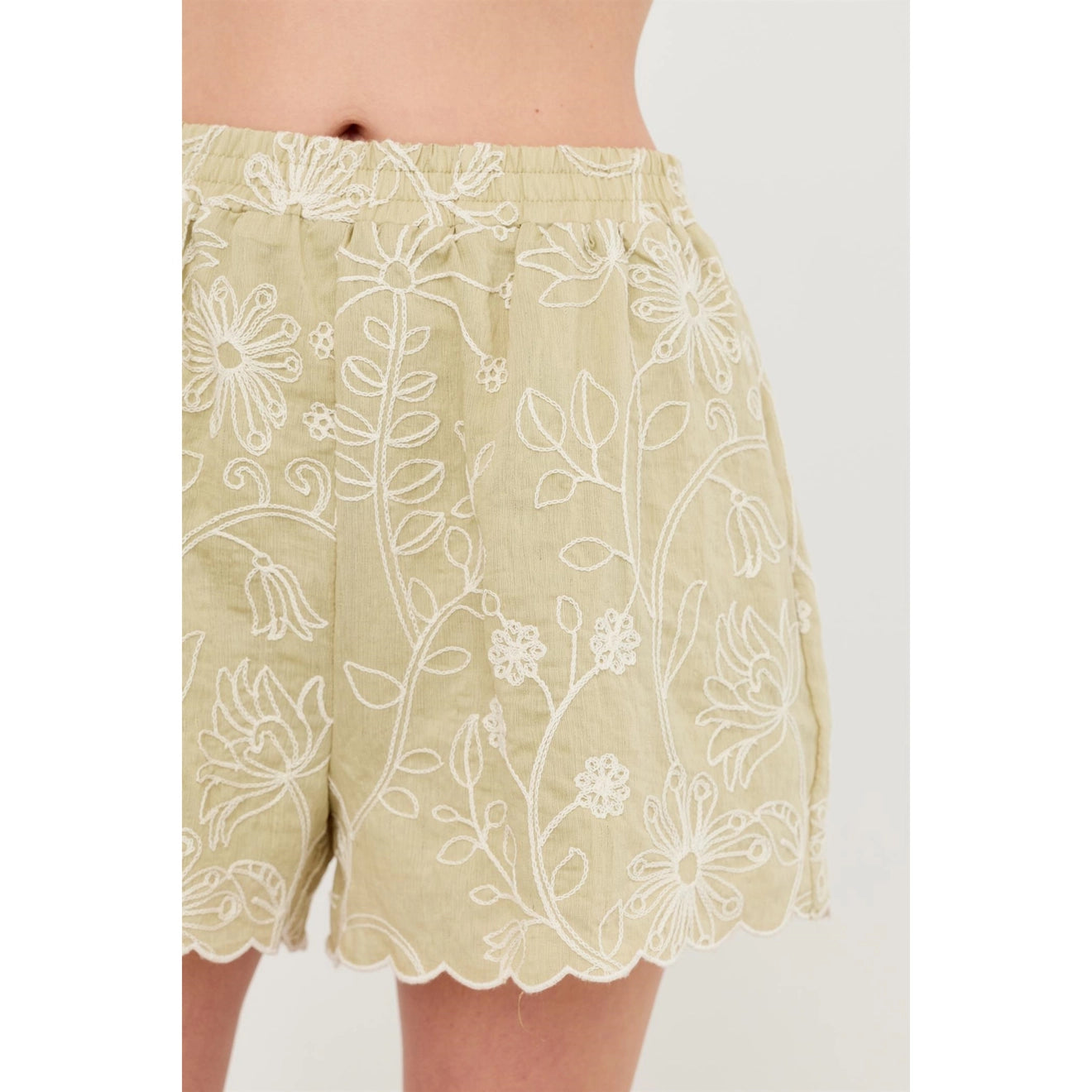 Embroidered Scallop Hem Shorts