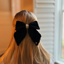 Load image into Gallery viewer, Lovely Tweed Bow Hair Clip: Black
