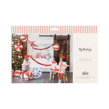 Load image into Gallery viewer, Red and Cream Scalloped Felt Banner Set
