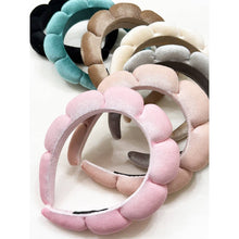 Load image into Gallery viewer, Melting Velvet Spa Headband
