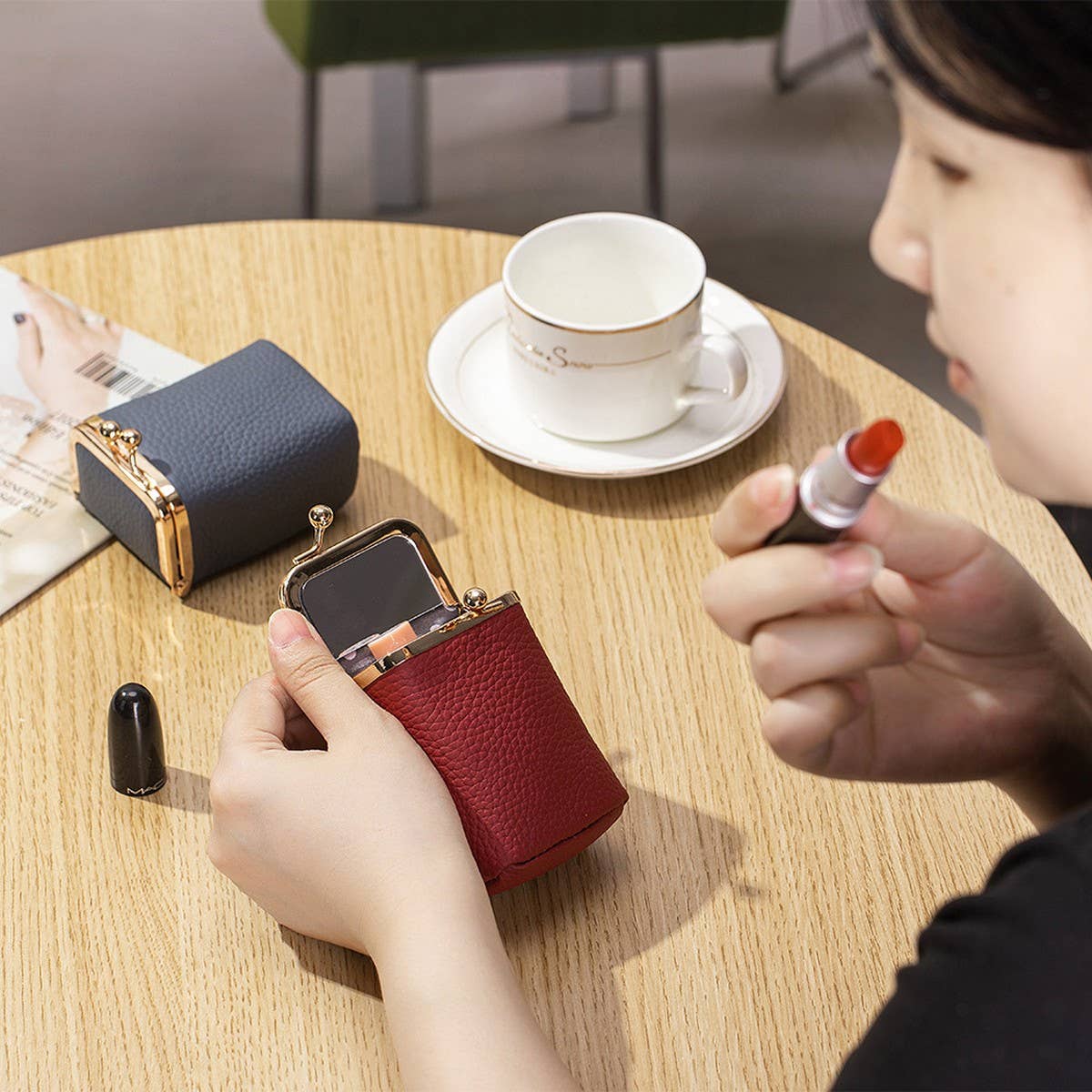 On-the-Go Mirror Wallet