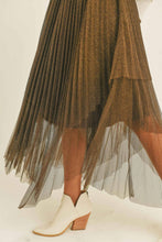Load image into Gallery viewer, Metallic Mesh Pleated Skirt

