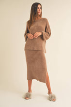 Load image into Gallery viewer, Ribbed Sweater Skirt
