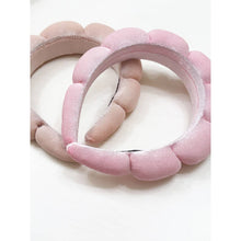 Load image into Gallery viewer, Melting Velvet Spa Headband
