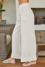 Load image into Gallery viewer, Linen Palazzo Pants
