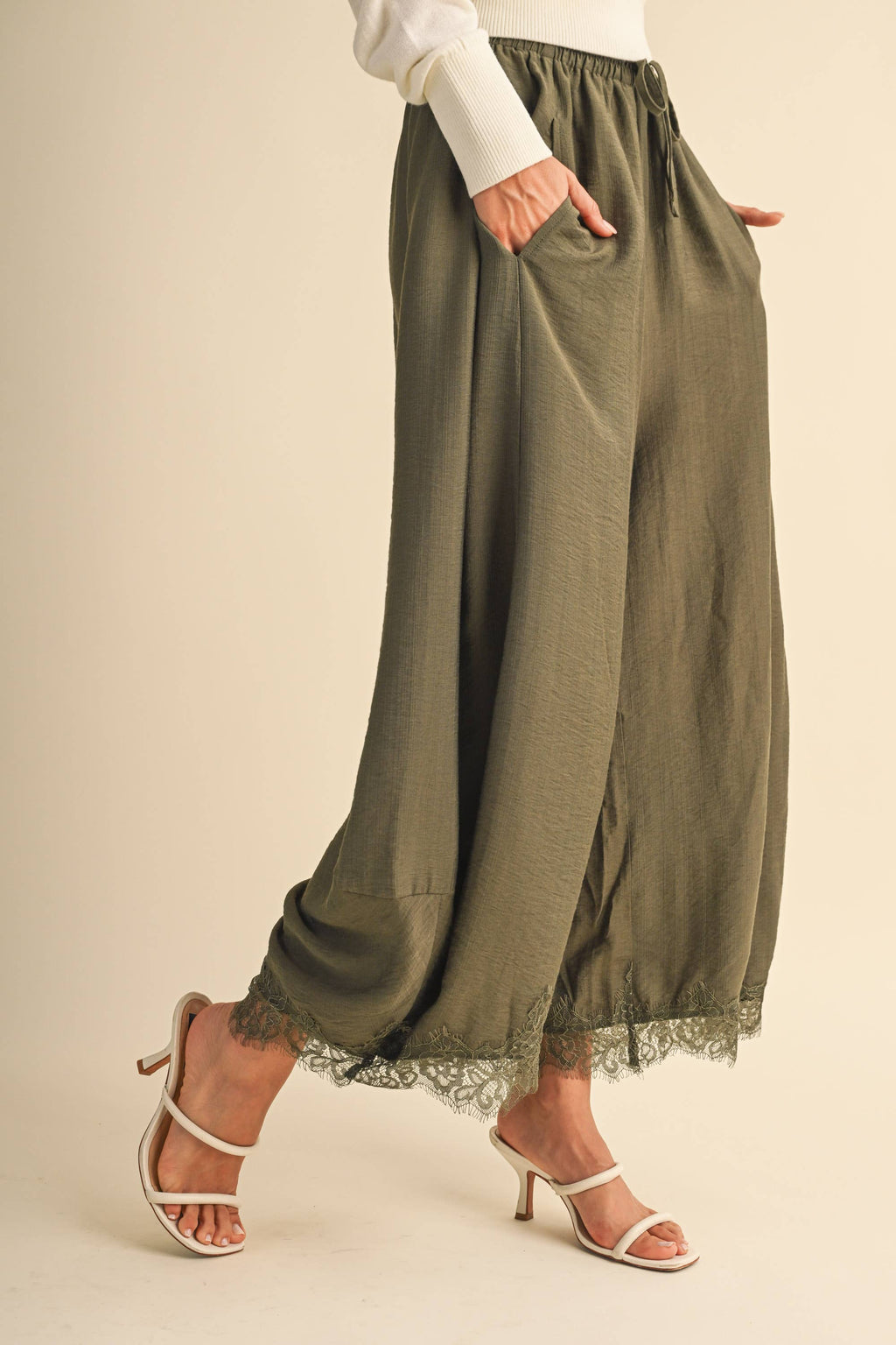 The Willow Lace Barrel Pants