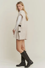 Load image into Gallery viewer, Briar Buckle Vest
