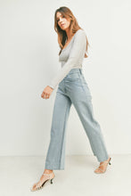 Load image into Gallery viewer, Lightweight Slouchy Wide Leg Jean
