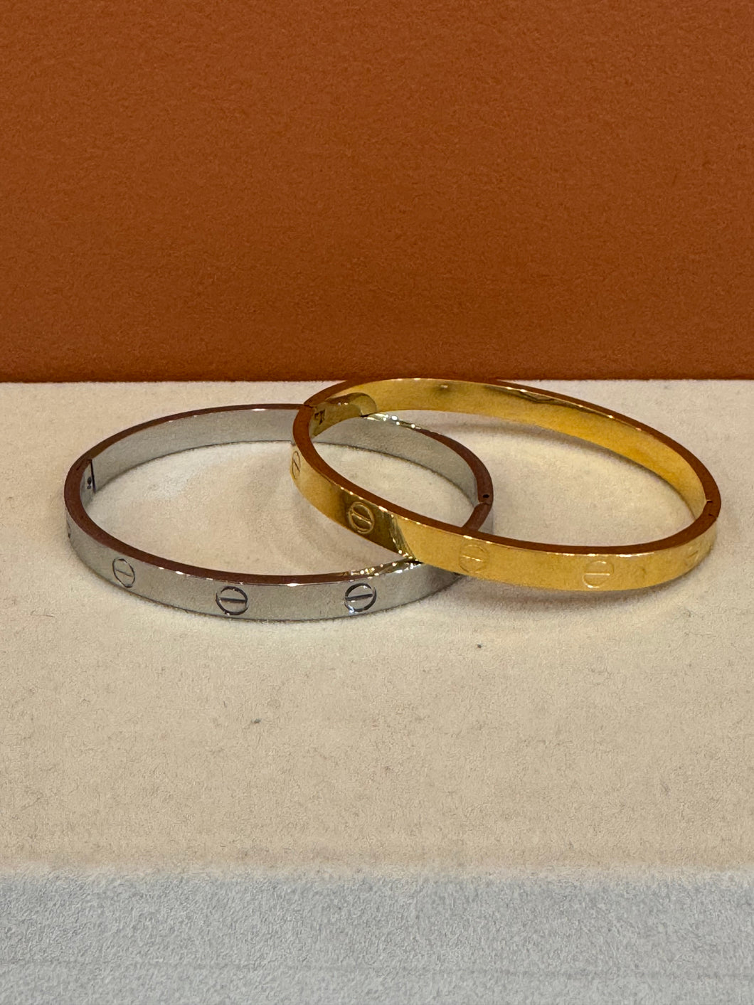 Gilded Curve Bangle