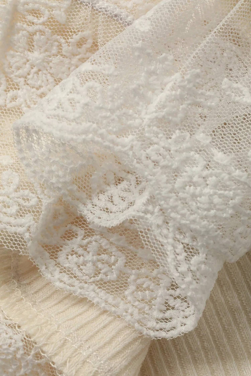 The Delilah Lace Trim Tank