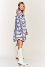 Load image into Gallery viewer, Cozy Check Jacket
