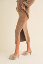 Load image into Gallery viewer, Ribbed Sweater Skirt
