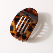 Load image into Gallery viewer, Oval Flat Hair Clip
