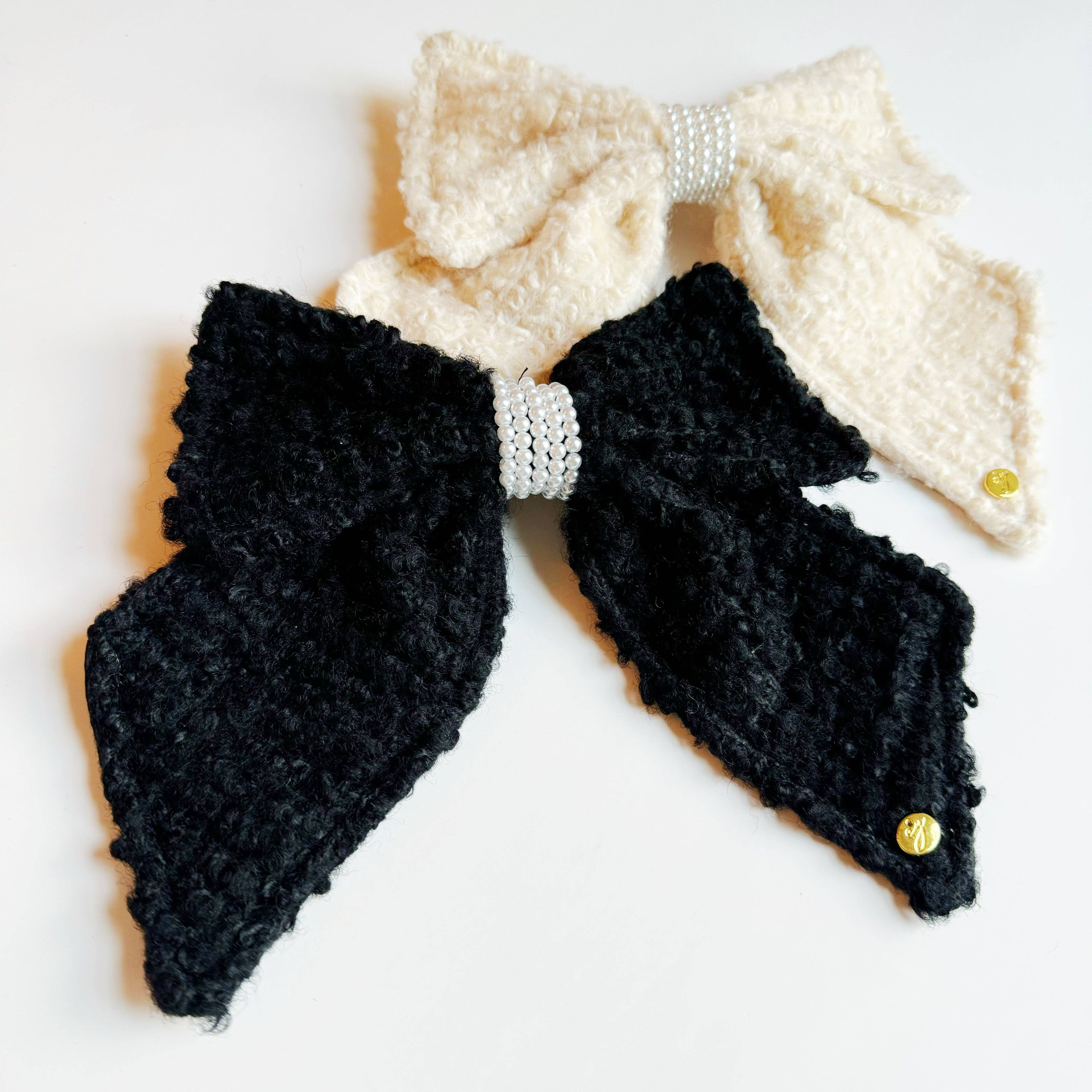 Lovely Tweed Bow Hair Clip: Black