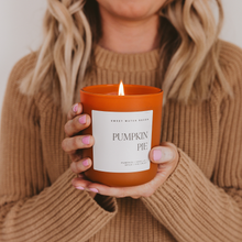 Load image into Gallery viewer, Pumpkin Pie 15 oz Soy Candle
