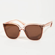 Load image into Gallery viewer, Timeless Glow Acetate Sunglasses
