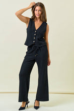 Load image into Gallery viewer, The Everly Textured Knit Zip Vest
