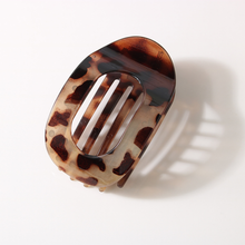 Load image into Gallery viewer, Oval Flat Hair Clip
