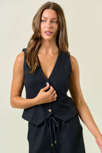 Load image into Gallery viewer, The Everly Textured Knit Zip Vest
