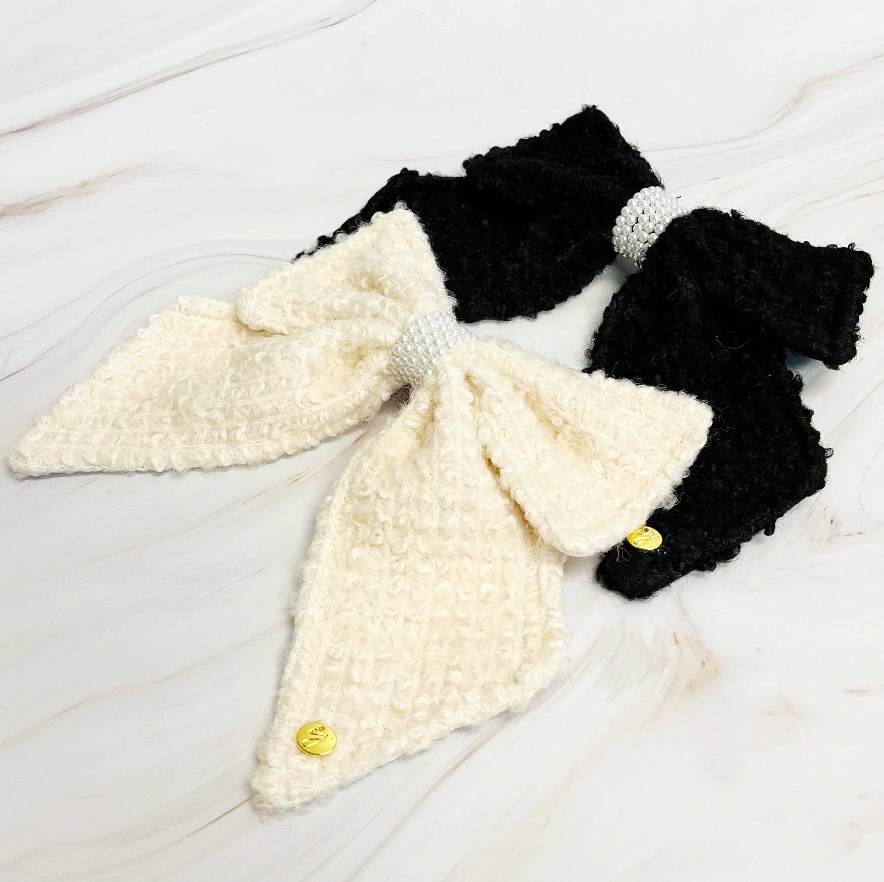 Lovely Tweed Bow Hair Clip: Black