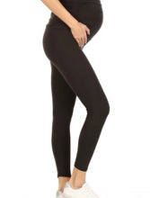 Load image into Gallery viewer, Black Maternity leggings
