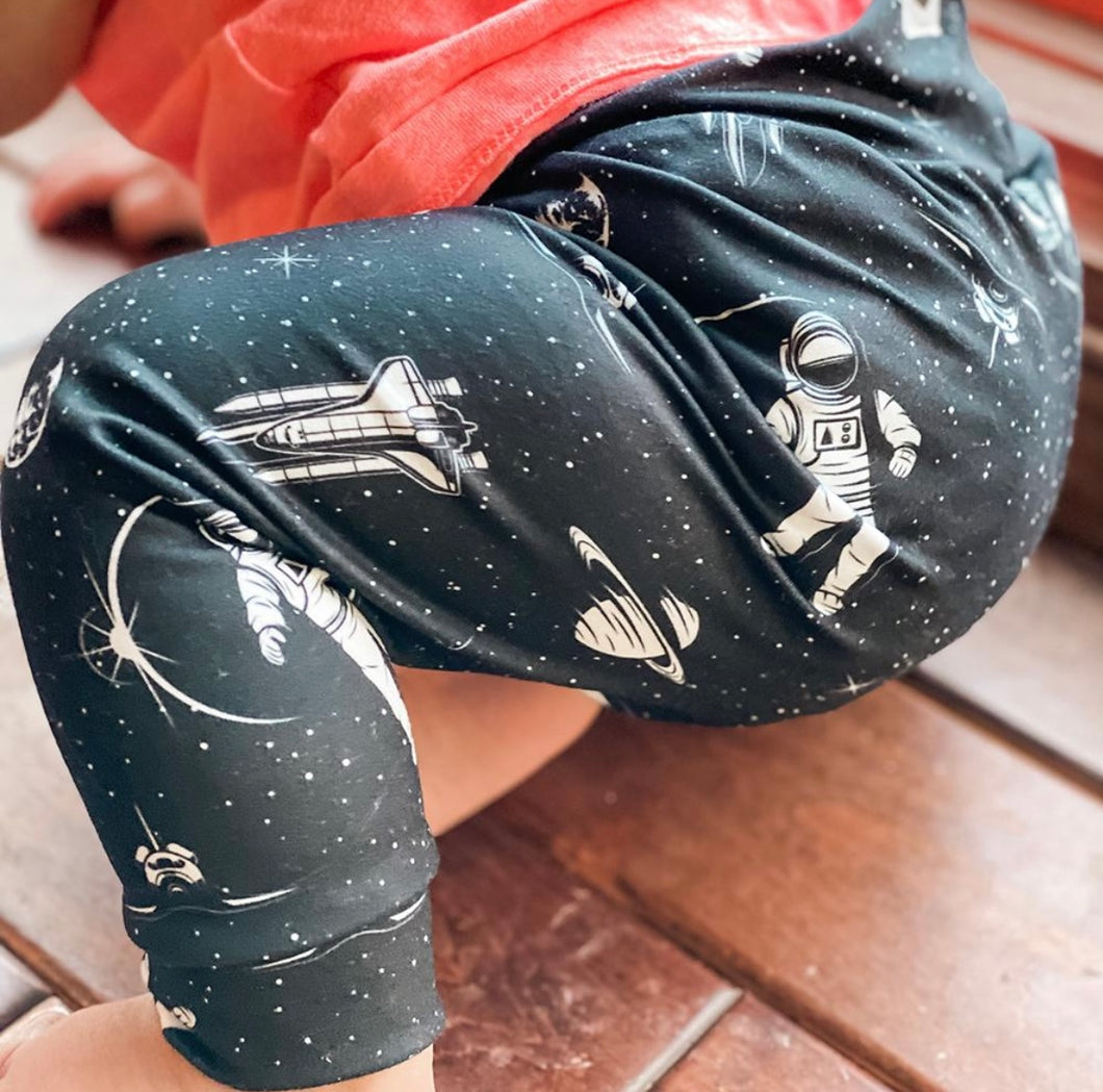 Astronaut Bumblito Leggings