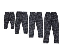 Load image into Gallery viewer, Camo bumblito Leggings
